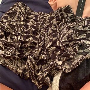 Shorts with pockets!